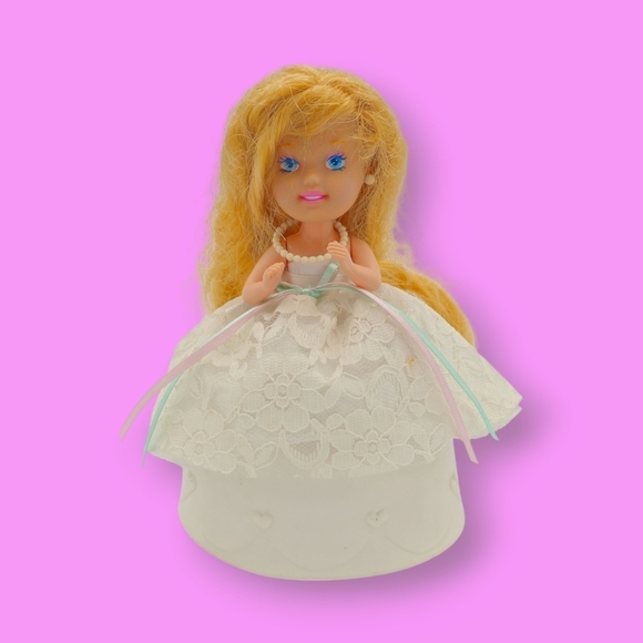 Vintage 1991 Kenner Tonka Bonnie Bride Parfait Cupcake Doll Princess - Picture 1 of 16